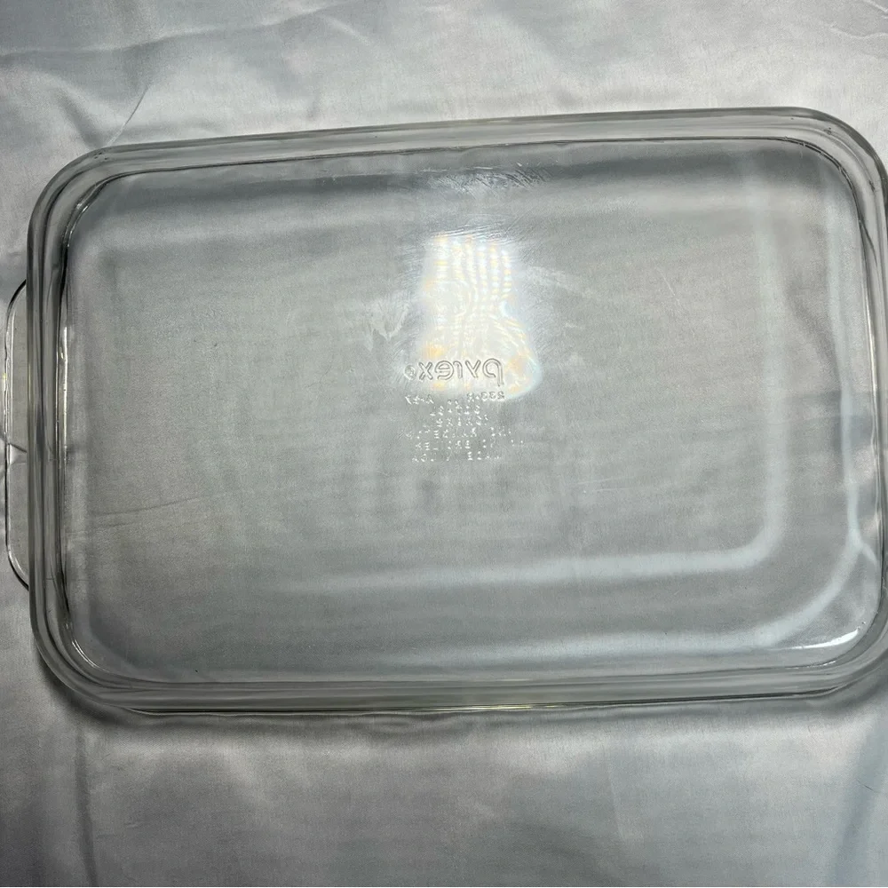Vintage PYREX 233-N Clear Glass 3 Qt. 13